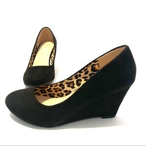 Bella Marie Nine-5 Mid Wedge Slip On Pumps Size 8